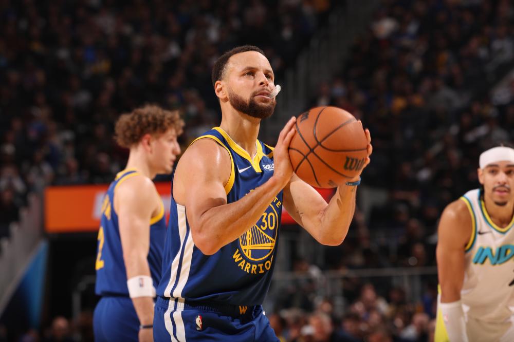 冰壶运动的 冰壶运动的